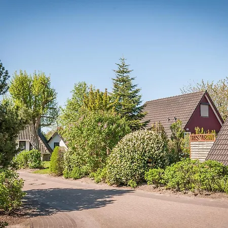 Cuxlandhotel Doppelzimmer 111 * دورم نيوفيلد