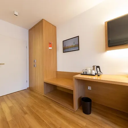 Hotel Cuxlandhotel Doppelzimmer 111 *
