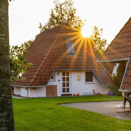 Cuxlandhotel Doppelzimmer 111 *